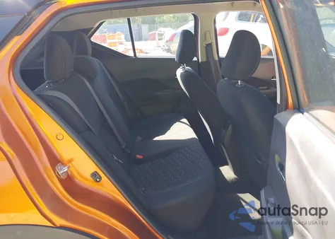 2022 Nissan Kicks Sv Xtronic Cvt z USA, uszkodzony, nr VIN 3N1CP5CV3NL492064